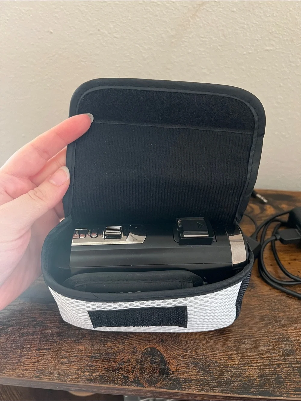 HD Digital Video Camera Camcorder Microphone Battery